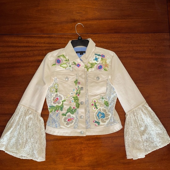 Woman BOSTON PROPER Ivory lace beaded Embellished Denim jacket XS - Picture 6 of 14